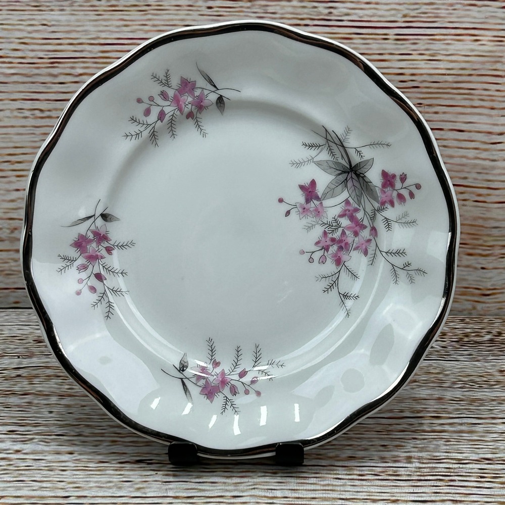Favolina Karolina Jarolina Poland 3879 Bread‎ Dessert Silver Scalloped Floral 3